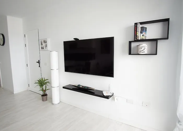 Portonovo Paraiso - Sea View - Piscina - Wifi - Old Town * 卡门港