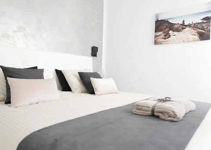 Portonovo Paraiso - Sea View - Piscina - Wifi - Old Town